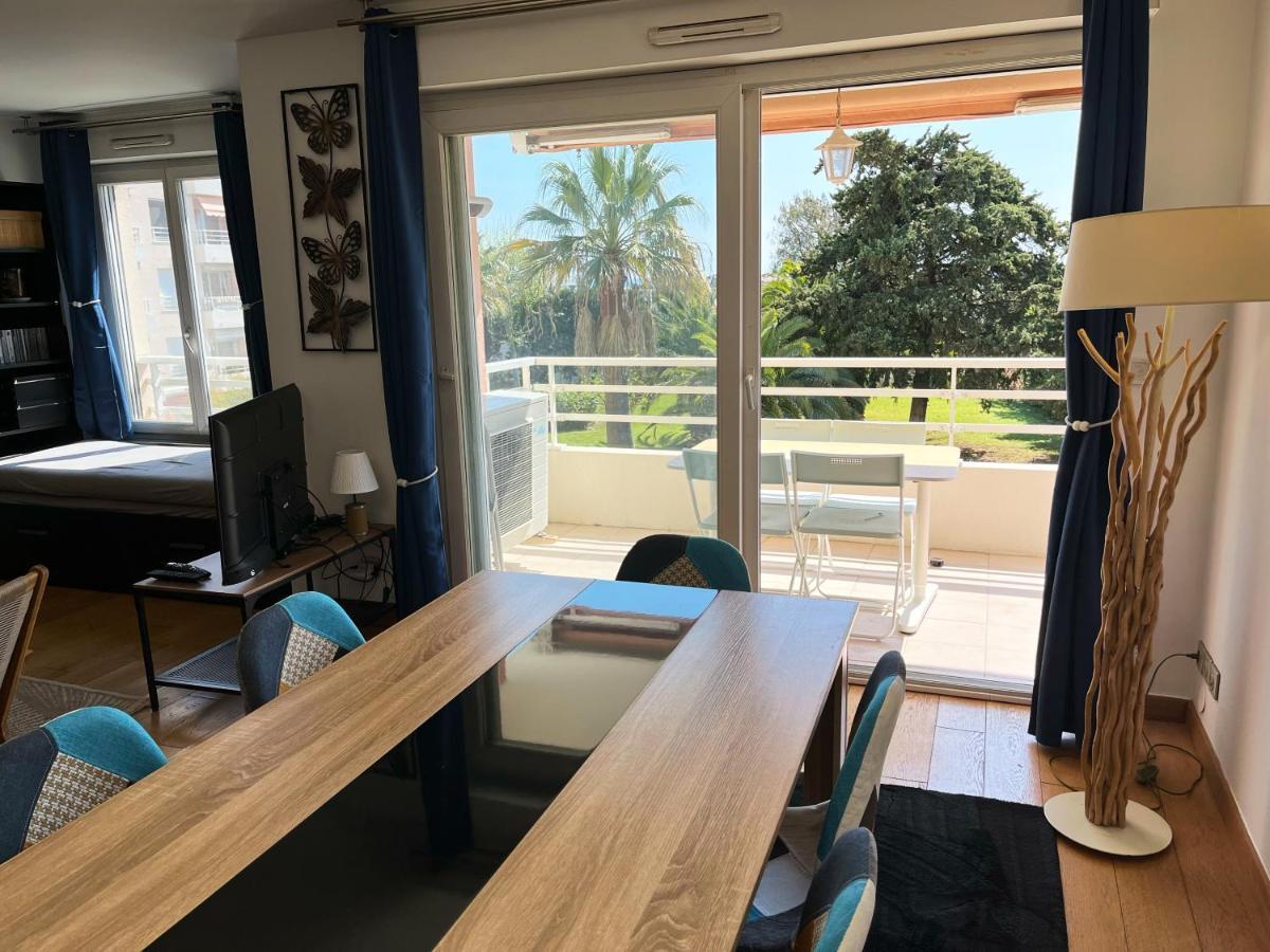 Appartement 84M² Avec 2 Parkings Privatifs Villeneuve-Loubet Buitenkant foto