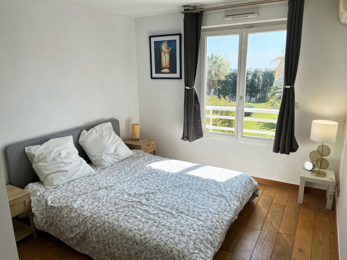 Appartement 84M² Avec 2 Parkings Privatifs Villeneuve-Loubet Buitenkant foto