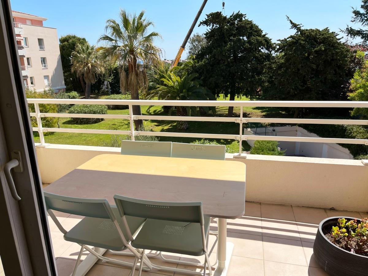 Appartement 84M² Avec 2 Parkings Privatifs Villeneuve-Loubet Buitenkant foto